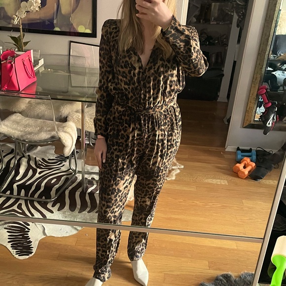Leopard Jumpsuit - Picture 2 of 4